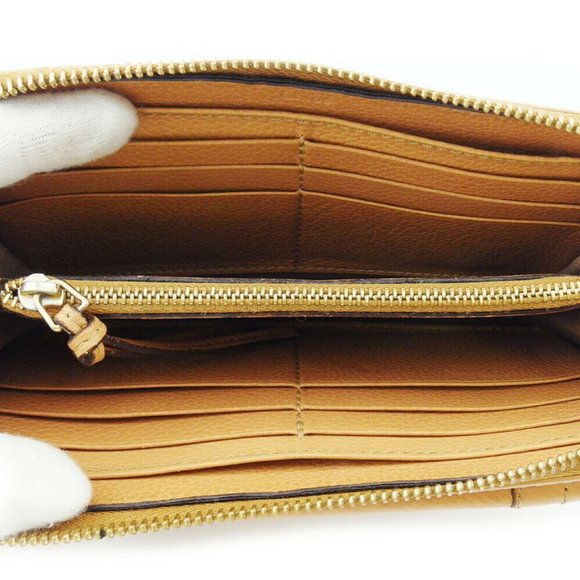 Chloe | Bags | Chloe Wallet Paraty Beige Leather Auth Used  Chloe wallet Paraty beige leather Auth Used E16846